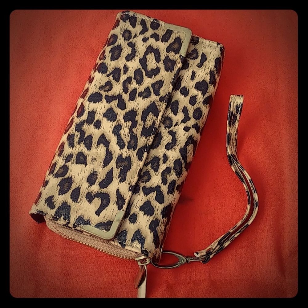 Leopard print wristlet